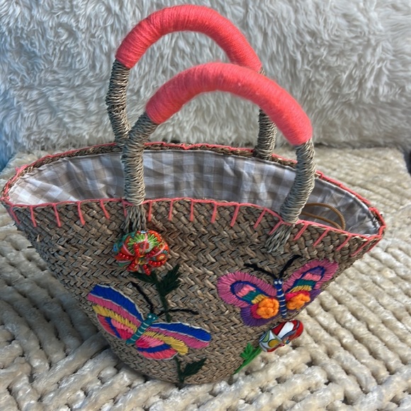 Woven Boho bag made in Indonesia with drawstring - Picture 5 of 11